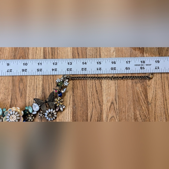 Statement Necklace 18" - Picture 2 of 6